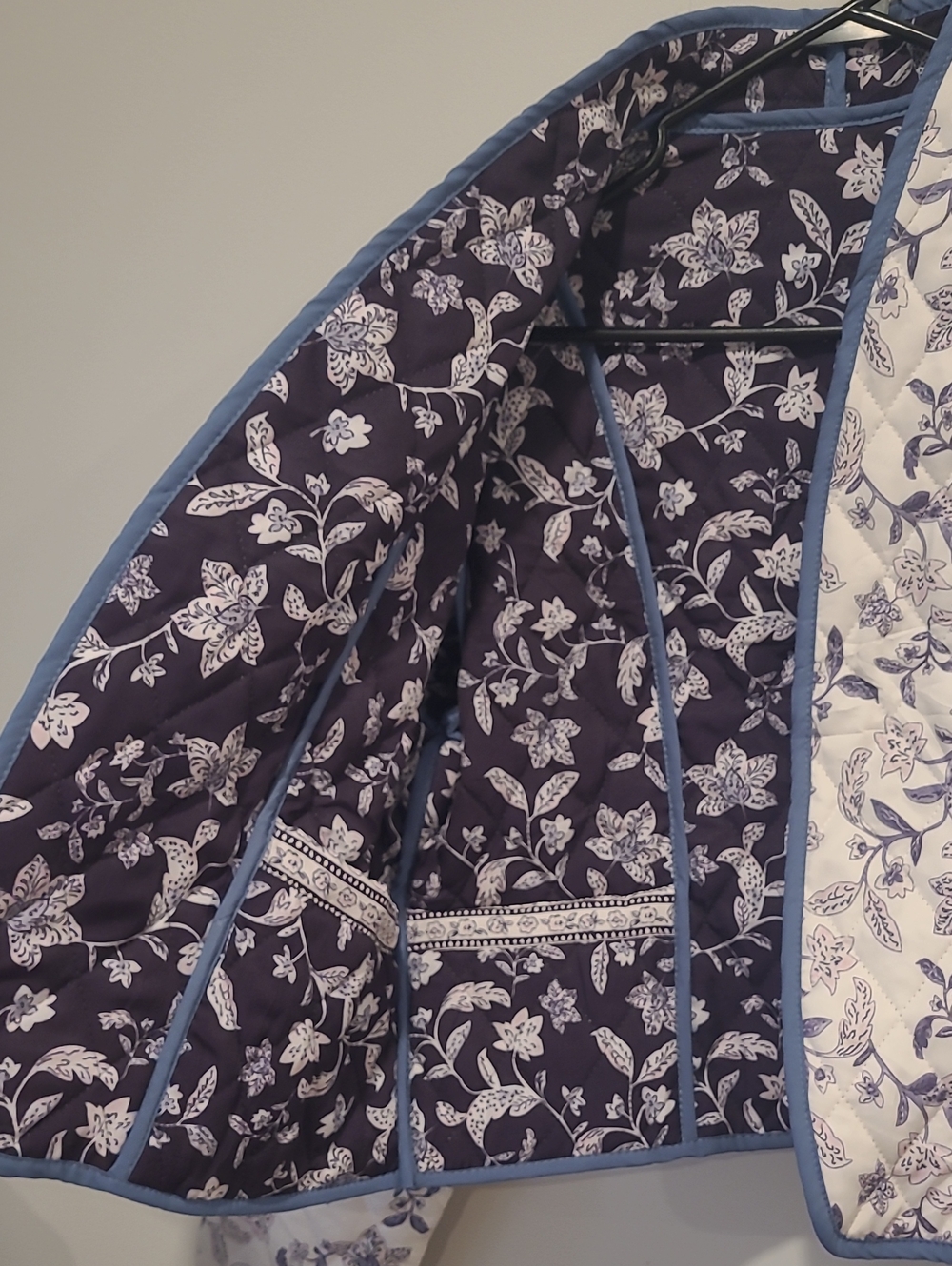 Reversible Quilted Jacket - Picture 2 of 4